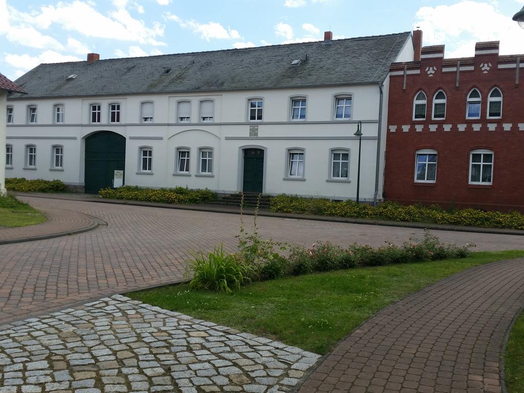 Pension Belau'S Hof Stendal Eksteriør bilde